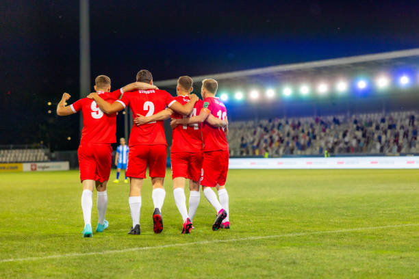 众多国际对 众多国际对